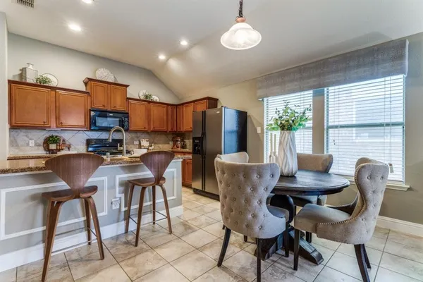 $375,000 | 8929 Brook Hill Lane, Fort Worth, TX 76244