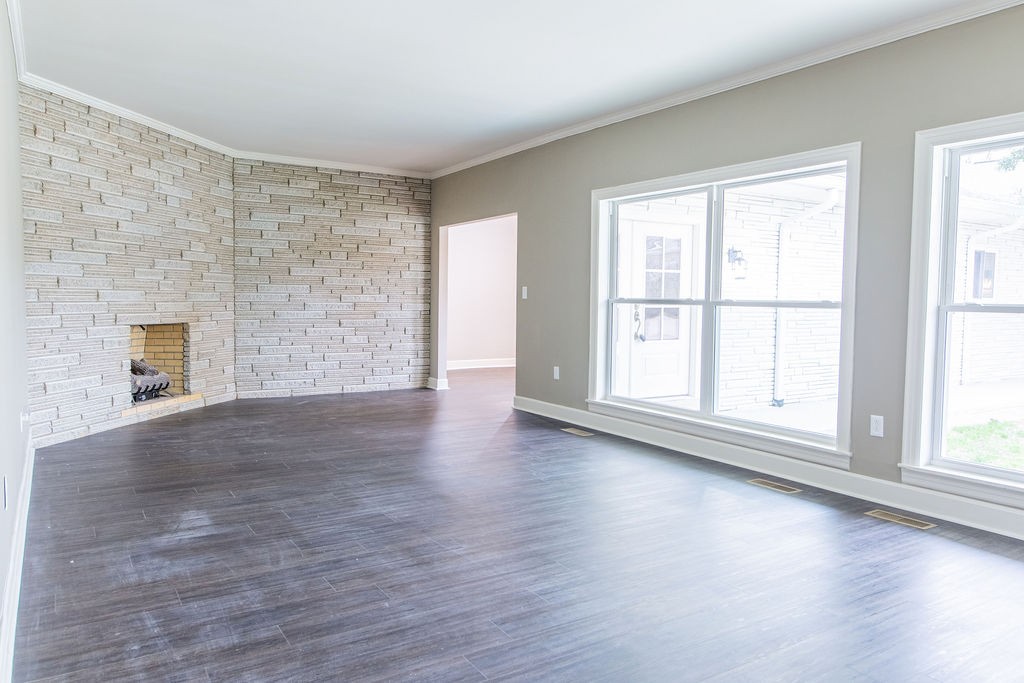 1017 Cairo Road Gallatin, TN 37066 - Photo 20 of 50 wooden floor in an empty room with a window