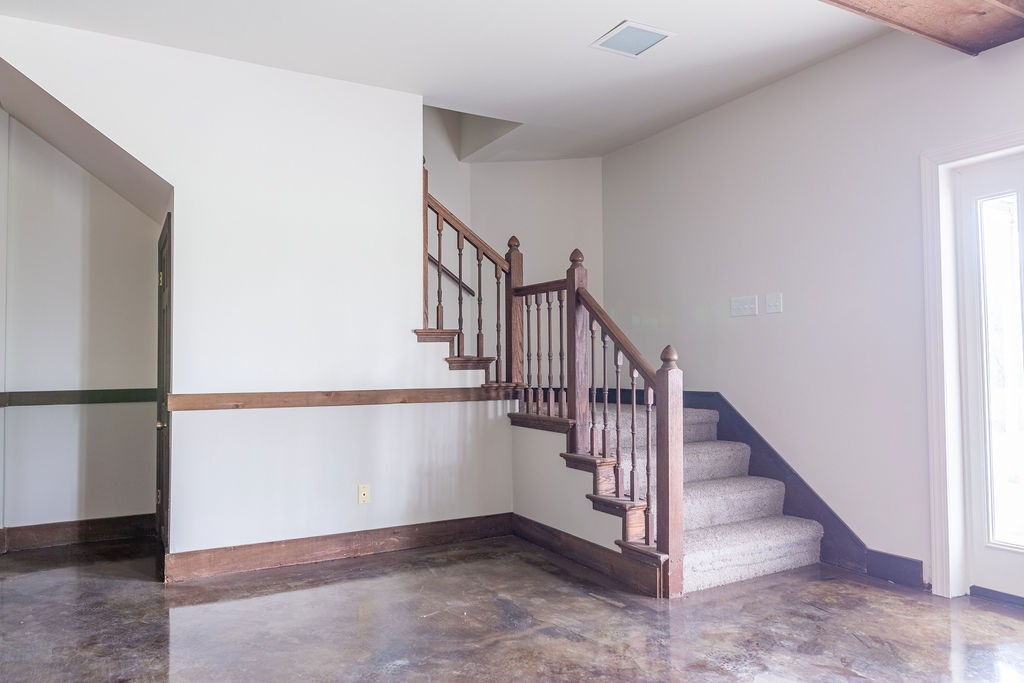 1017 Cairo Road Gallatin, TN 37066 - Photo 39 of 50 a view of entryway
