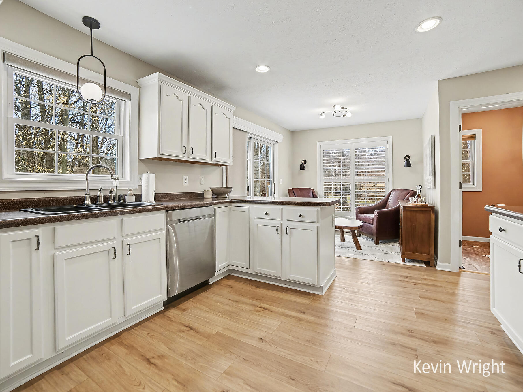 1041 Bear Lake Road Muskegon, MI 49445 - Photo 9 of 28 IMG_7710