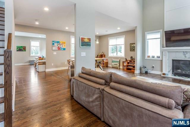 274 Brookside Avenue Cresskill, NJ 07626 - Photo 2 of 23
