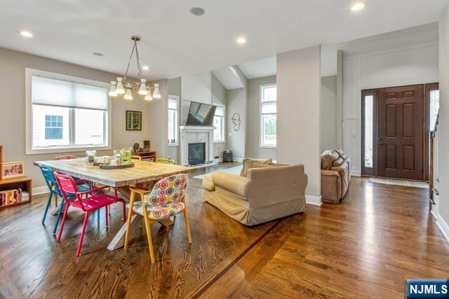 274 Brookside Avenue Cresskill, NJ 07626 - Photo 4 of 23