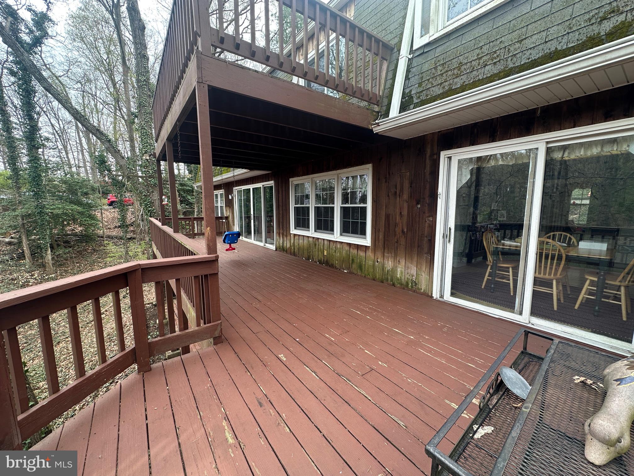 322 Halsey Road Annapolis, MD 21401 - Photo 10 of 56 Lage deck main level