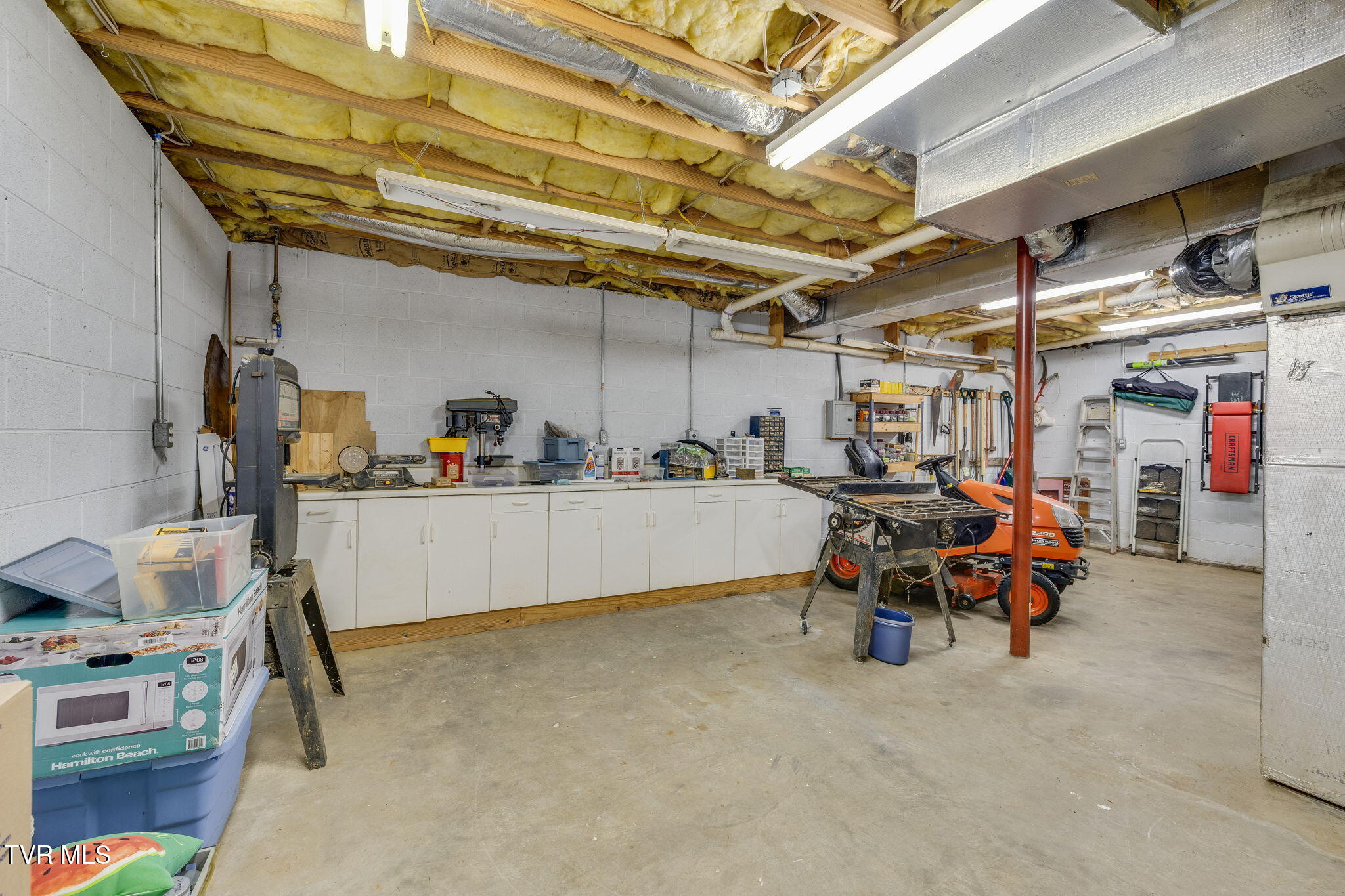 110 Paul Saylor Road Jonesborough, TN 37659 - Photo 34 of 45 034