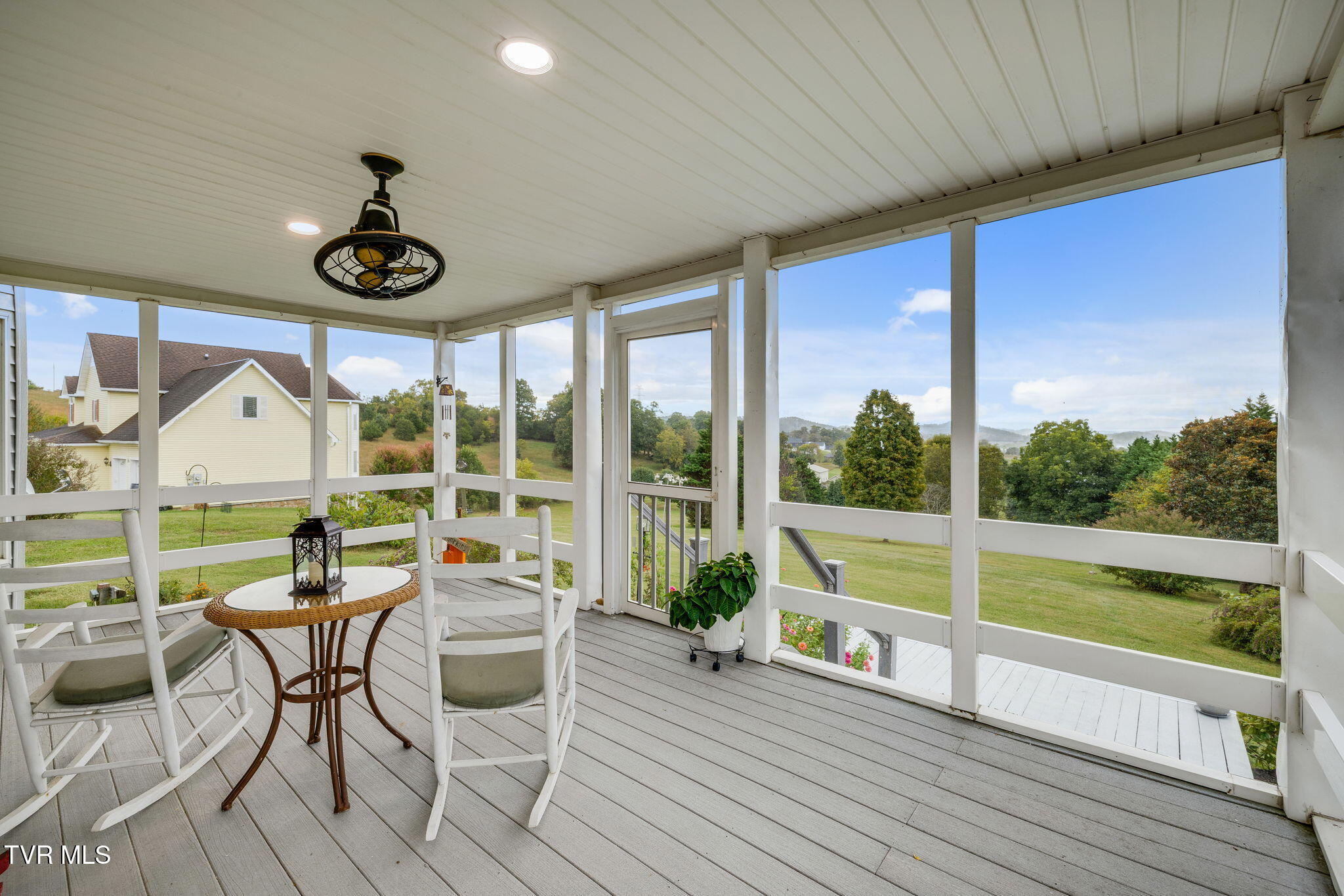 110 Paul Saylor Road Jonesborough, TN 37659 - Photo 36 of 45 036