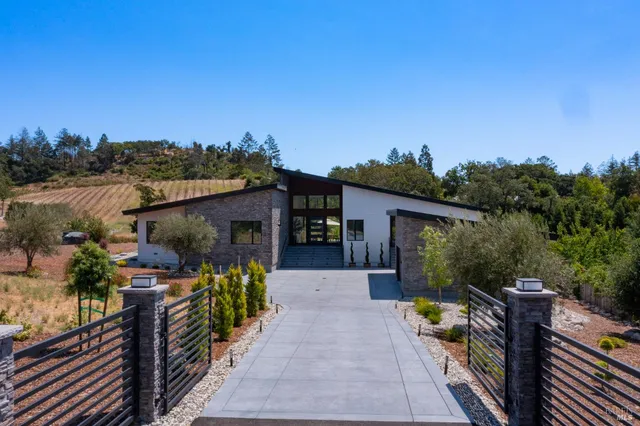 $3,490,000 | 1890 Lawndale Road, Kenwood, CA 95452