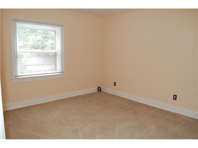 536 East Torrence Road Columbus, OH 43214 - Photo 17 of 25 Gallery Image 17