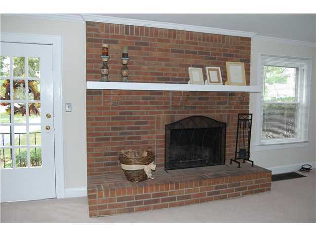 536 East Torrence Road Columbus, OH 43214 - Photo 5 of 25 Gallery Image 5