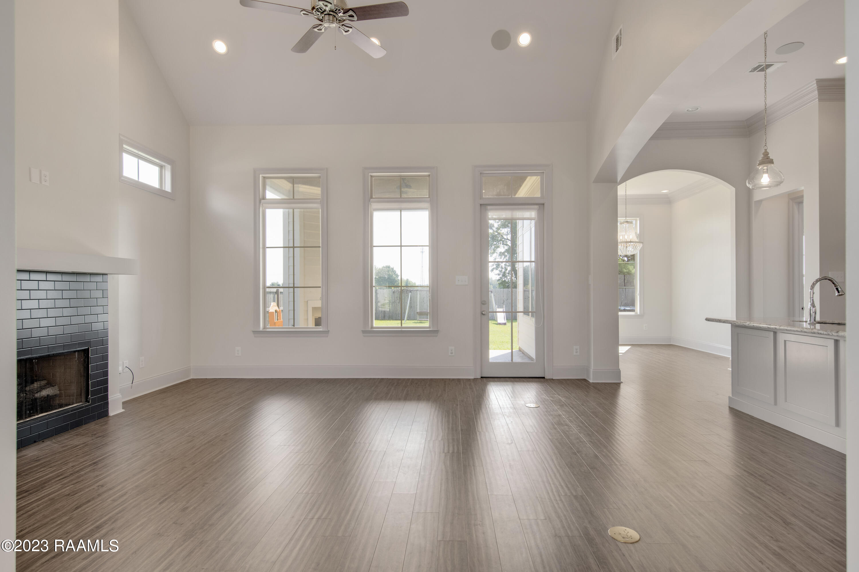 414 Habitat Ridge Broussard, LA 70518 - Photo 4 of 31