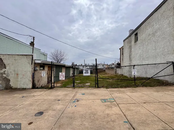 $299,900 | 1330 Read Street, Wilmington, DE 19805