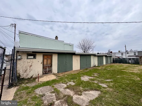 $299,900 | 1330 Read Street, Wilmington, DE 19805