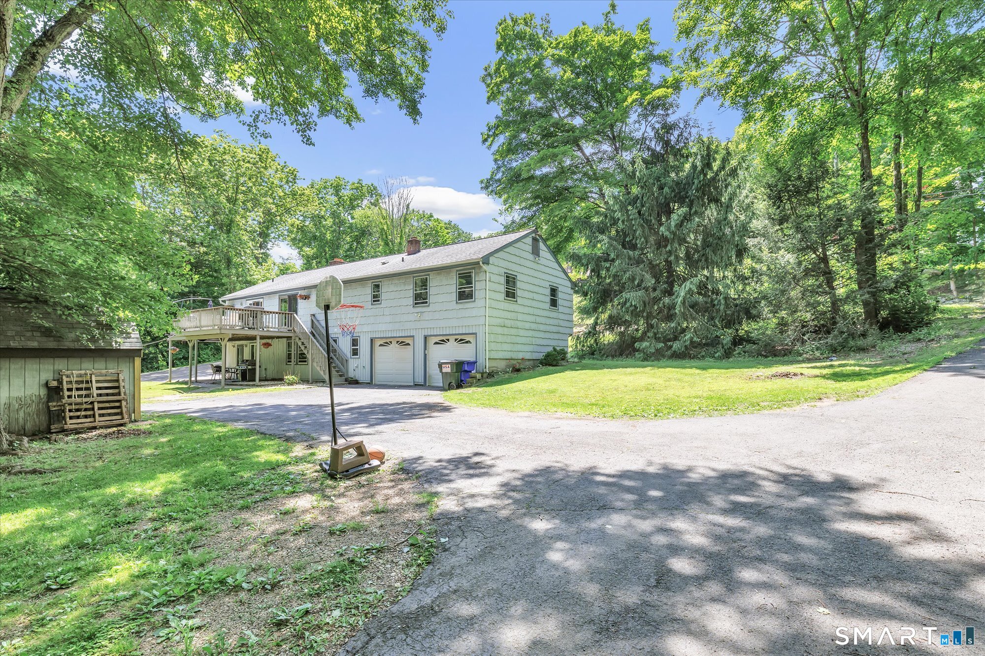 119 Freeman Road Oxford, CT 06478 - Photo 5 of 40