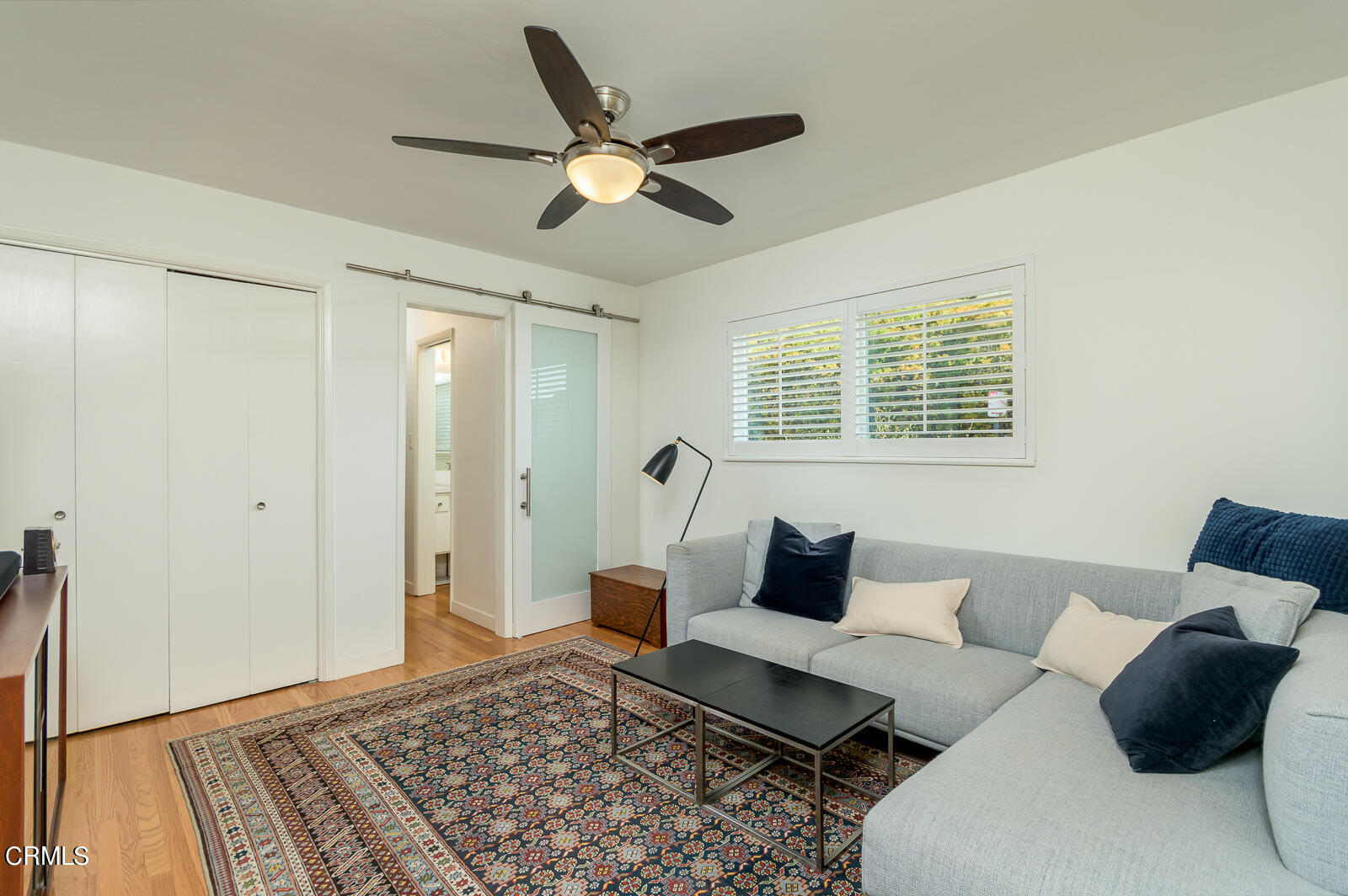 667 Glen Avenue Glendale, CA 91206 - Photo 18 of 46 a living room with furniture and a window