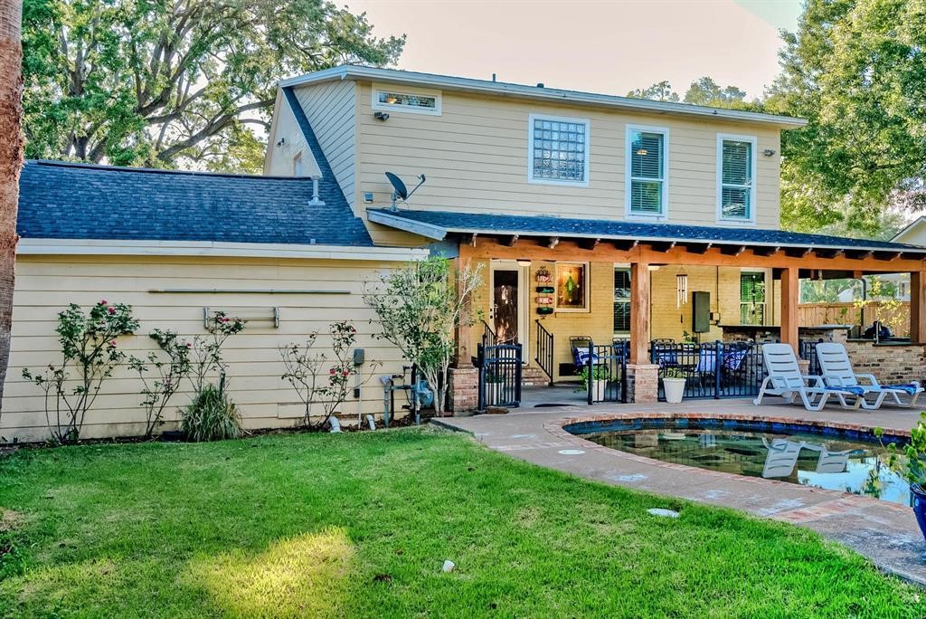 755 19th Street Beaumont, TX 77706 - Photo 31 of 46