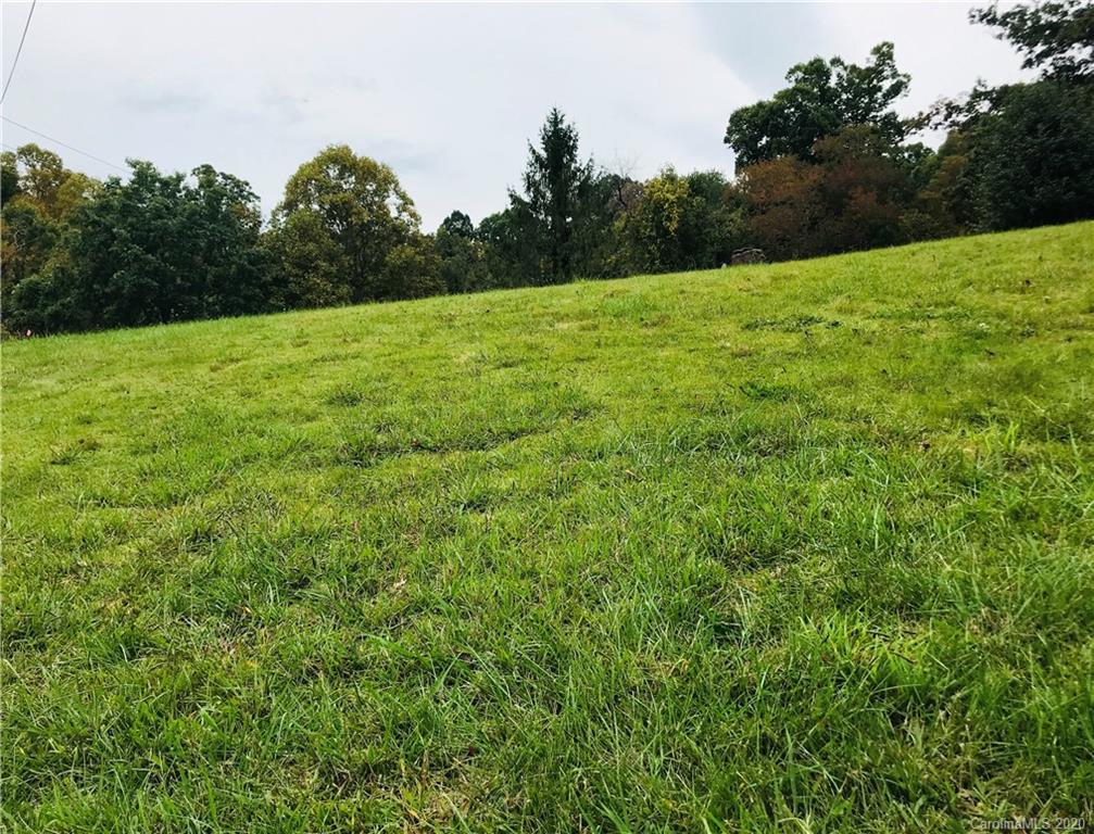 18 Trinity Chapel Road, Unit 2 Asheville, NC 28805 - Photo 1 of 6 Gallery Image 1