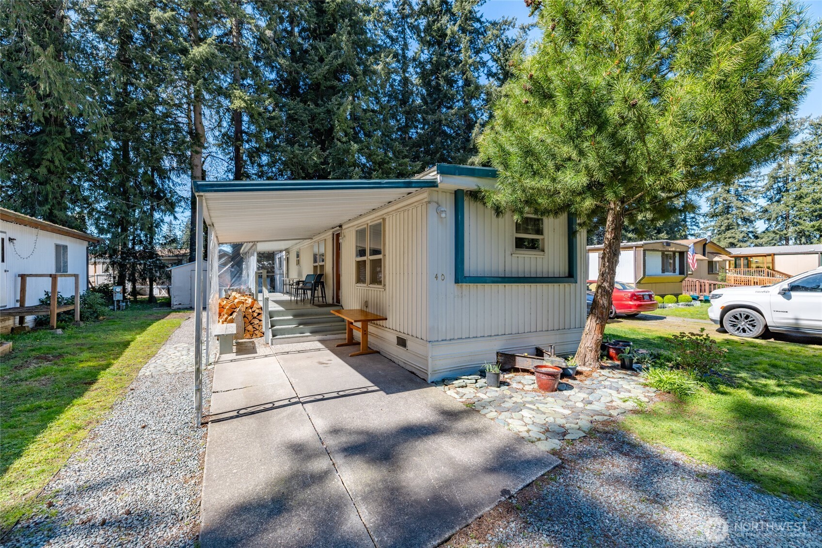 24443 Wicker Road, Unit 40 Sedro-Woolley, WA 98284 - Photo 1 of 33
