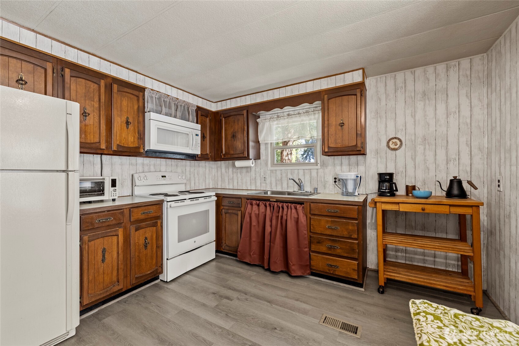 24443 Wicker Road, Unit 40 Sedro-Woolley, WA 98284 - Photo 16 of 33