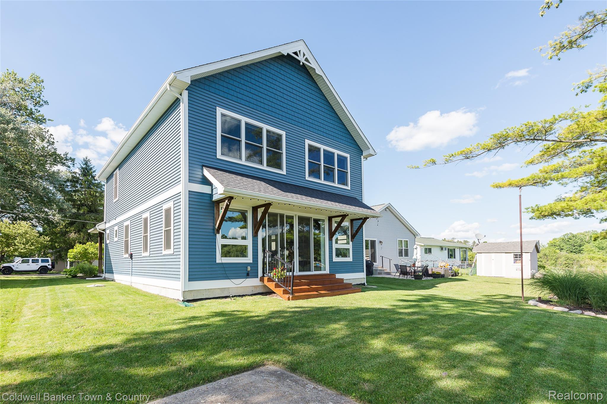 11634 Island Court Hartland, MI 48353 - Photo 7 of 56 DSC_9836.jpg