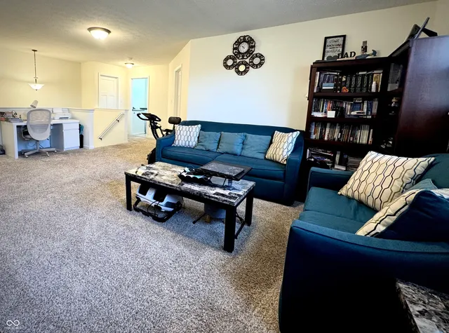 $430,000 | 7235 Wilshire Way, Avon, IN 46123