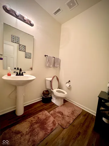 $430,000 | 7235 Wilshire Way, Avon, IN 46123