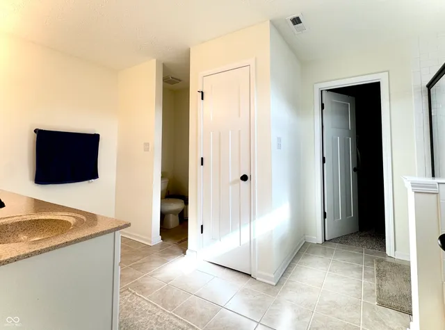 $430,000 | 7235 Wilshire Way, Avon, IN 46123