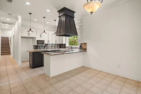 $805,000 | 605 Old Landing Road, Covington, LA 70433