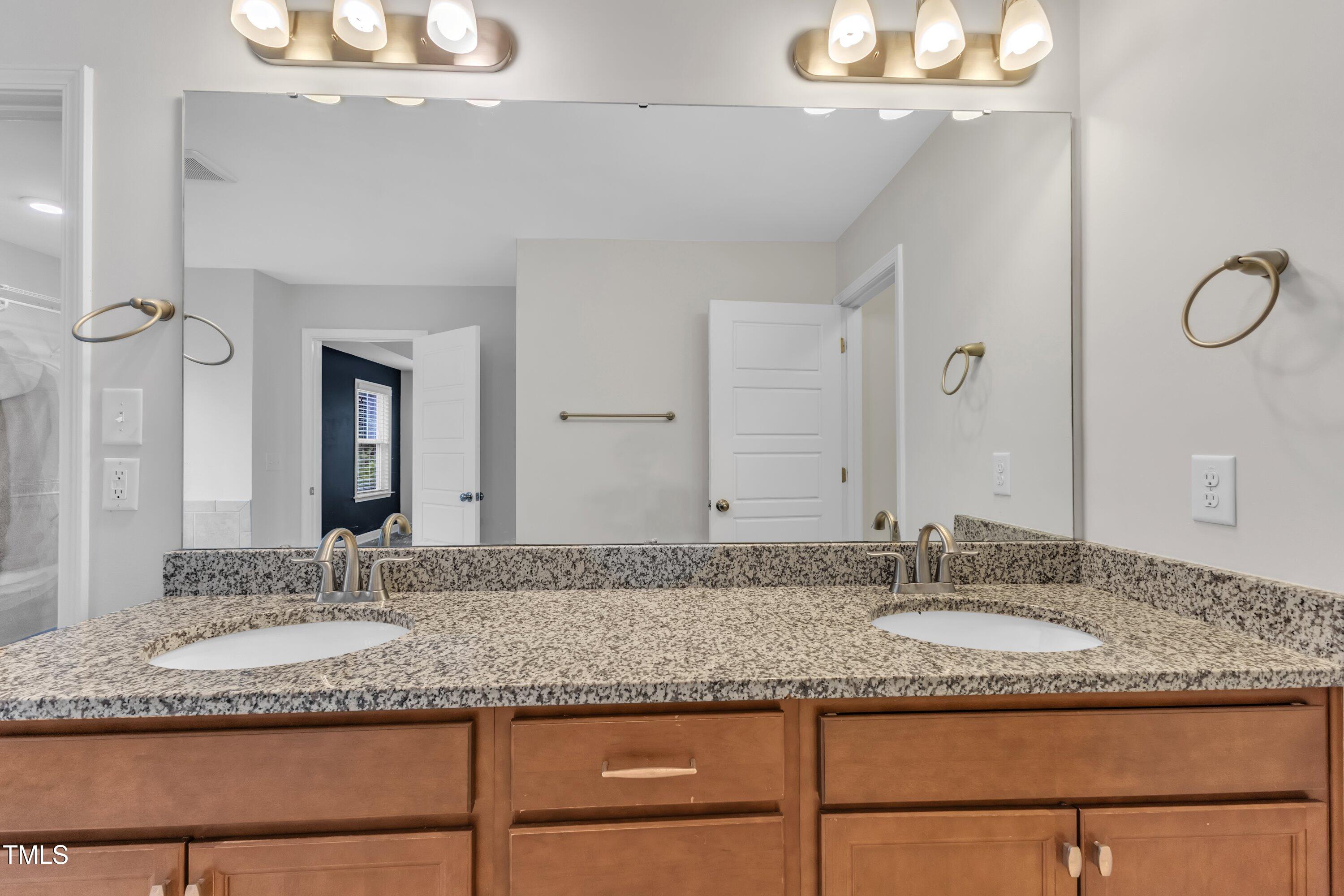 3449 South Beaver Lane Raleigh, NC 27604 - Photo 30 of 52 Primary Bath
