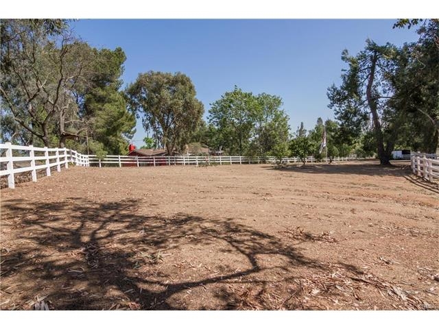 30964 Cole Grade Road Valley Center, CA 92082 - Photo 19 of 25