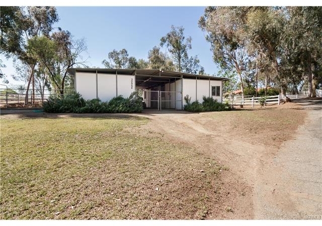 30964 Cole Grade Road Valley Center, CA 92082 - Photo 21 of 25