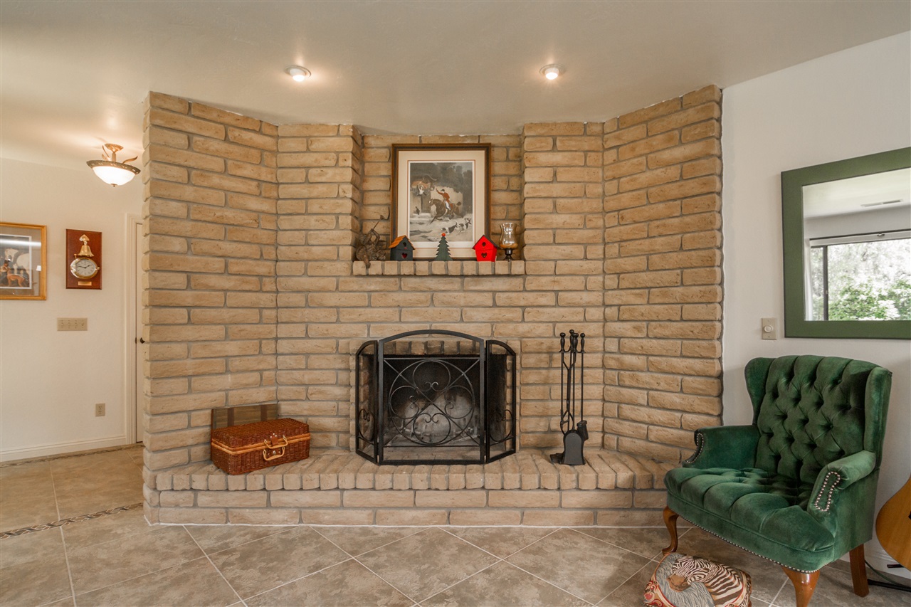 30964 Cole Grade Road Valley Center, CA 92082 - Photo 6 of 25