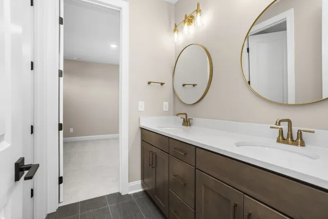 $1,109,990 | 5957 Hunt Vly Drive, Spring Hill, TN 37174