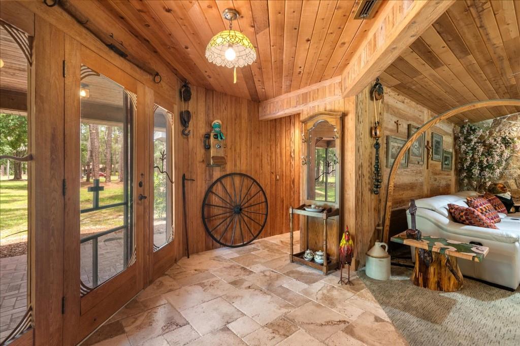 935 Ranch Road Tarpon Springs, FL 34688 - Photo 10 of 40 a view of an entryway with a window