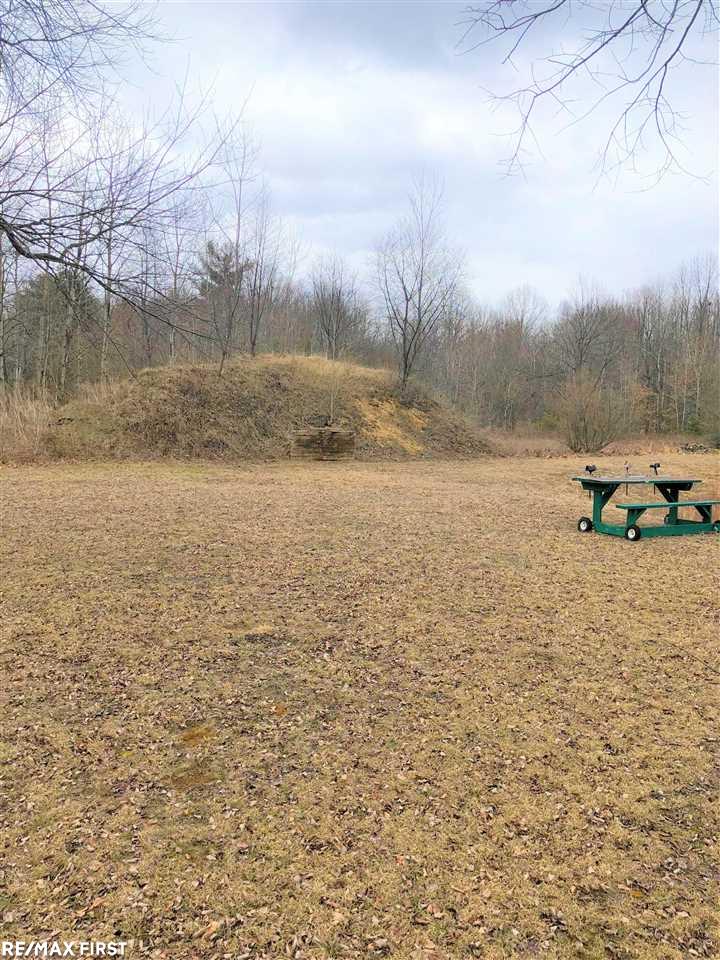 3275 Barnes Lake Road Columbiaville, MI 48421 - Photo 11 of 58 31345774-10.JPG