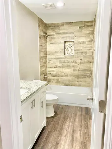 a view of an outdoor space and a yard