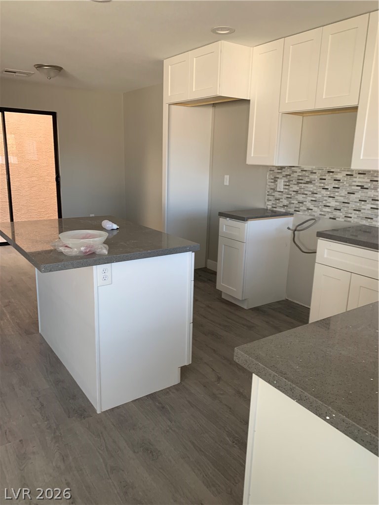 696 Freedom Lane, Unit B Boulder City, NV 89005 - Photo 7 of 41