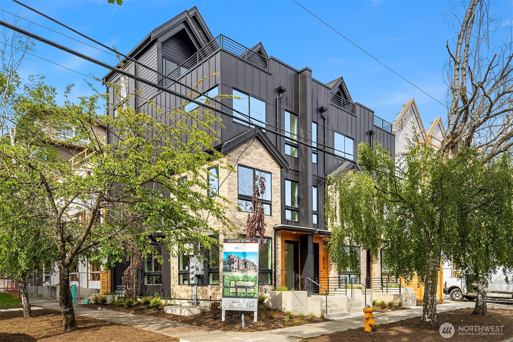 972 Northwest 54th Street Seattle, WA 98107 - Photo 2 of 32