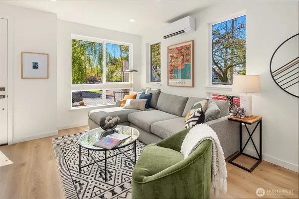 $949,000 | 972 Northwest 54th Street, Seattle, WA 98107