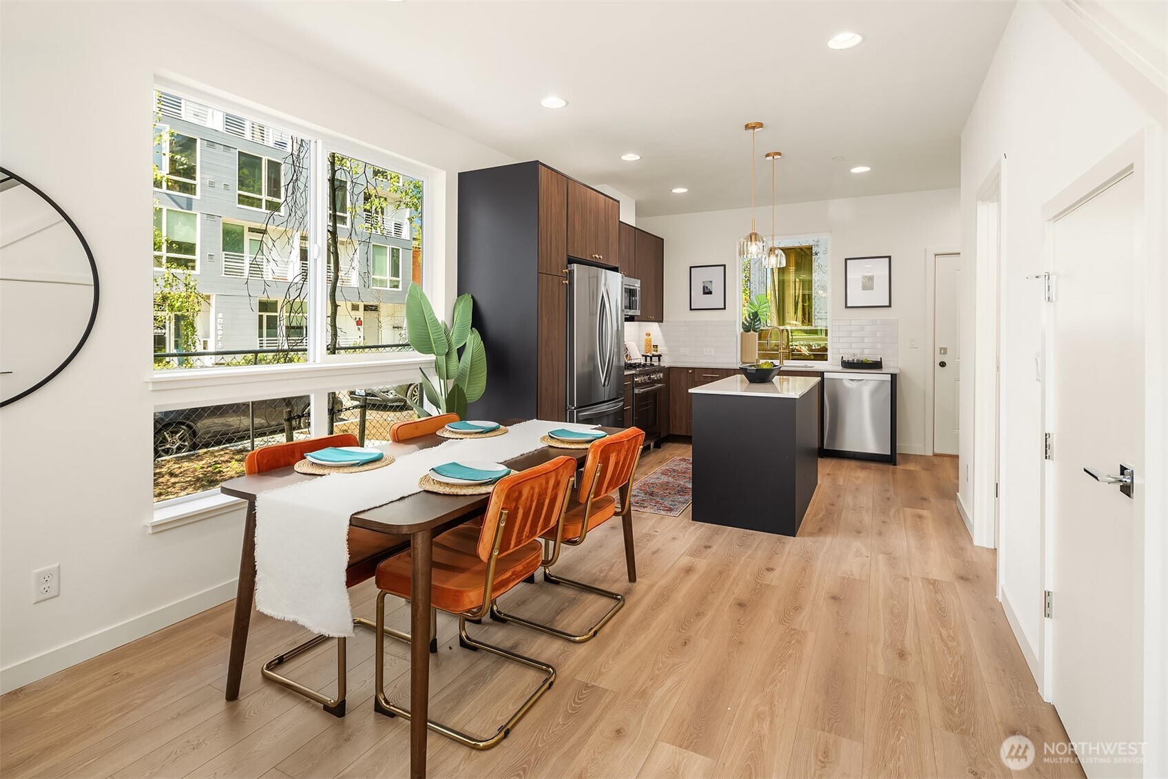 972 Northwest 54th Street Seattle, WA 98107 - Photo 8 of 32