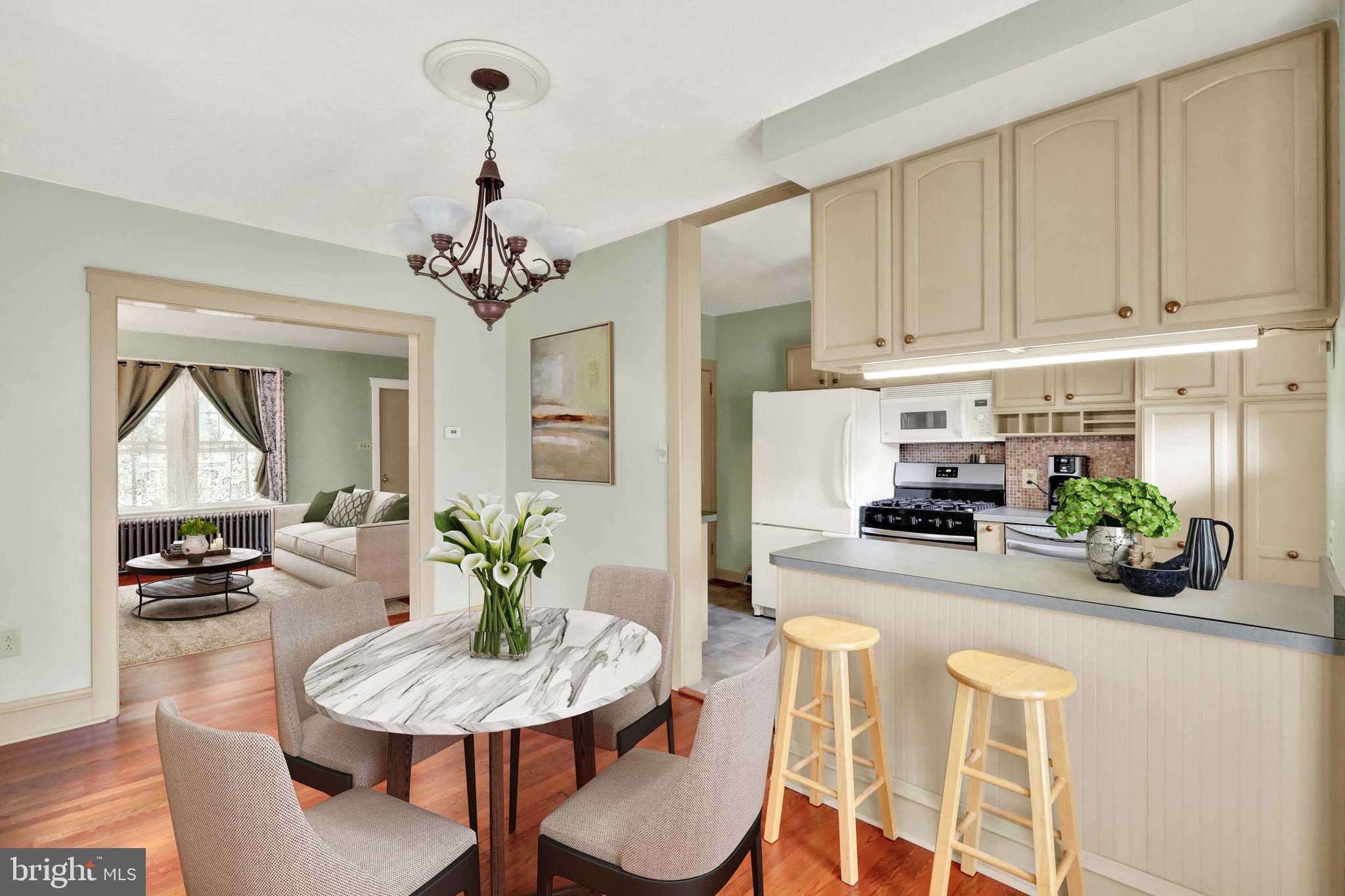 519 Friedensburg Road Reading, PA 19606 - Photo 20 of 47 Dining room/kitchen Virtually Staged