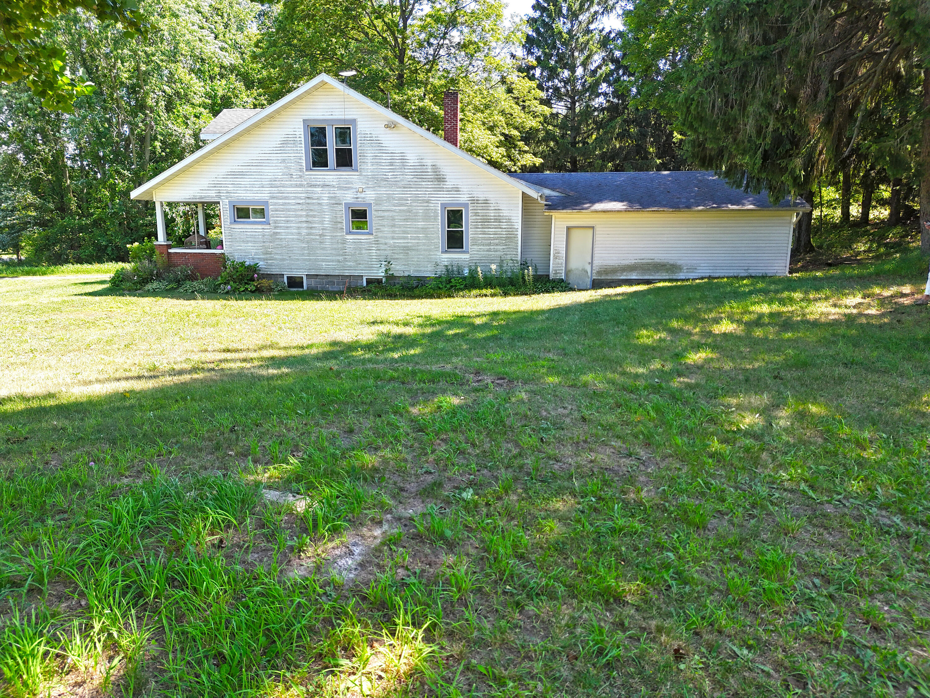 5760 Martin Road Coloma, MI 49038 - Photo 25 of 32 Side of Home