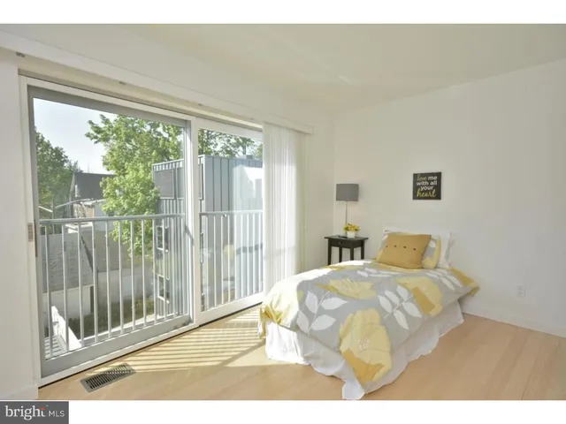 $4,850 | 11 Greenview Avenue, Princeton, NJ 08542