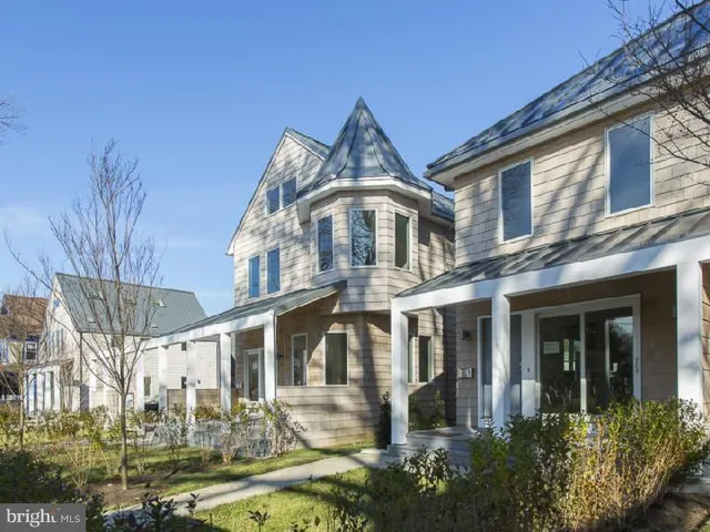 $4,850 | 11 Greenview Avenue, Princeton, NJ 08542