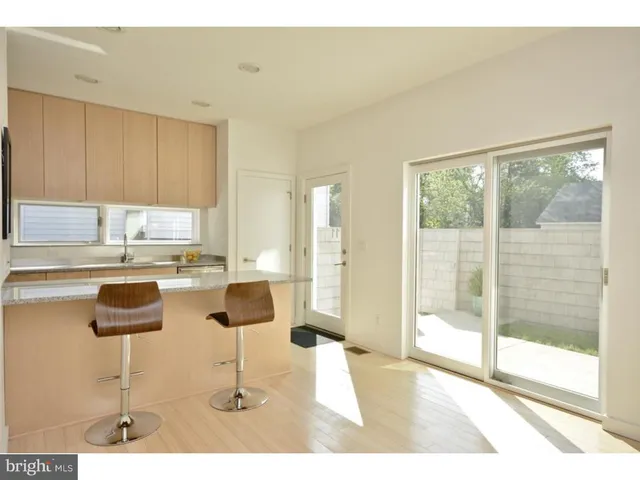 $4,850 | 11 Greenview Avenue, Princeton, NJ 08542