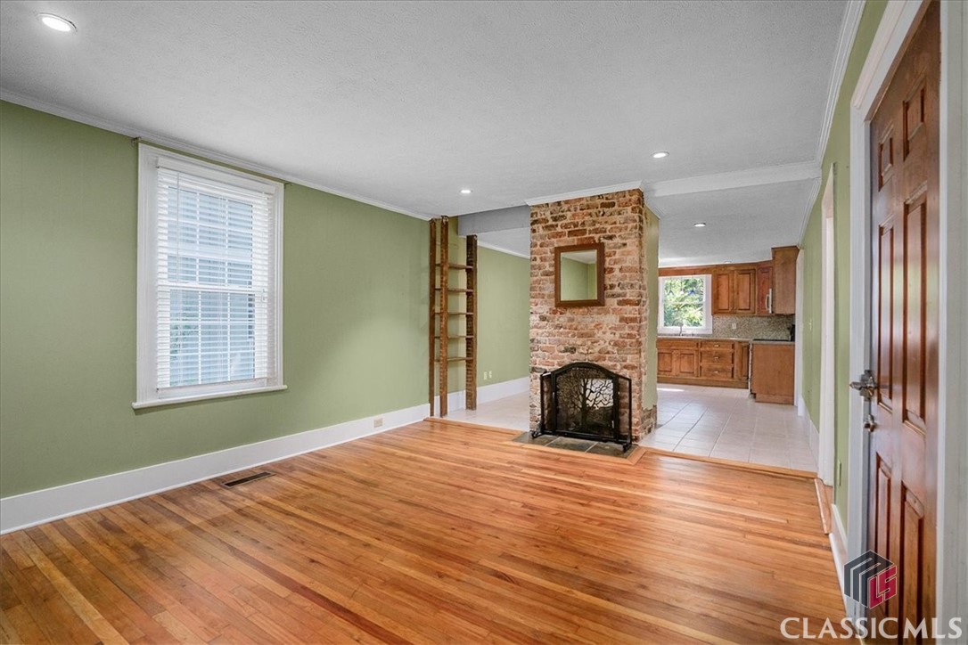 546 Pulaski Street Athens, GA 30601 - Photo 3 of 38 Gallery Image 3