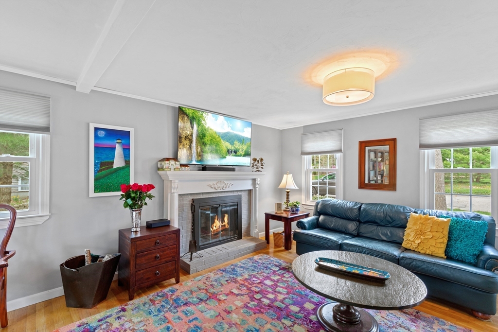 27 Worrall Road Plymouth, MA 02360 - Photo 15 of 36 Gallery Image 15