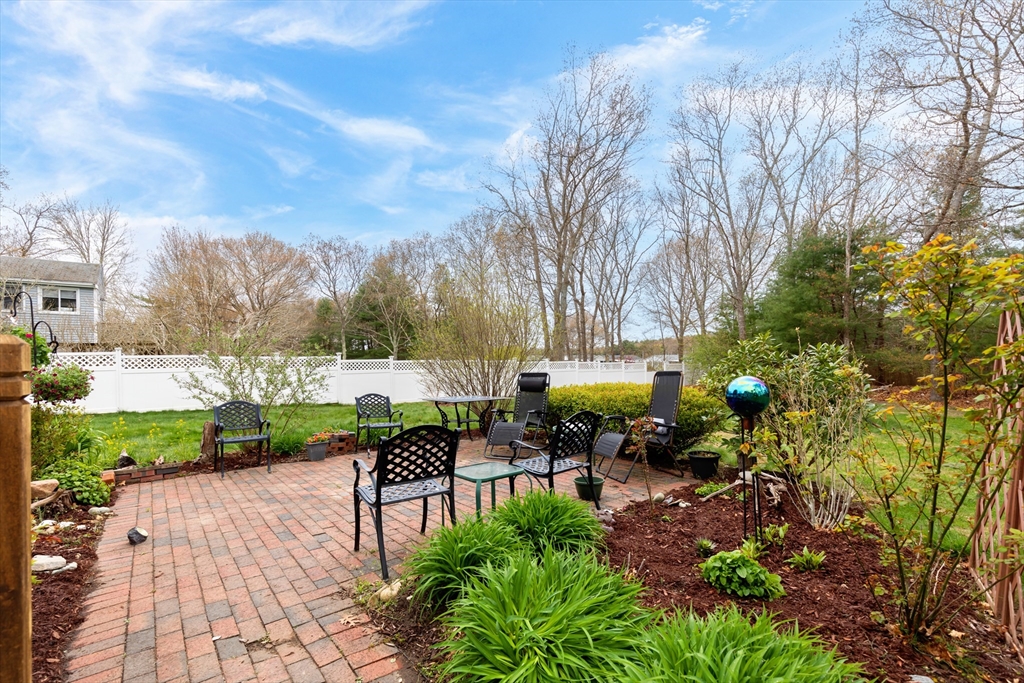 27 Worrall Road Plymouth, MA 02360 - Photo 31 of 36 Gallery Image 31