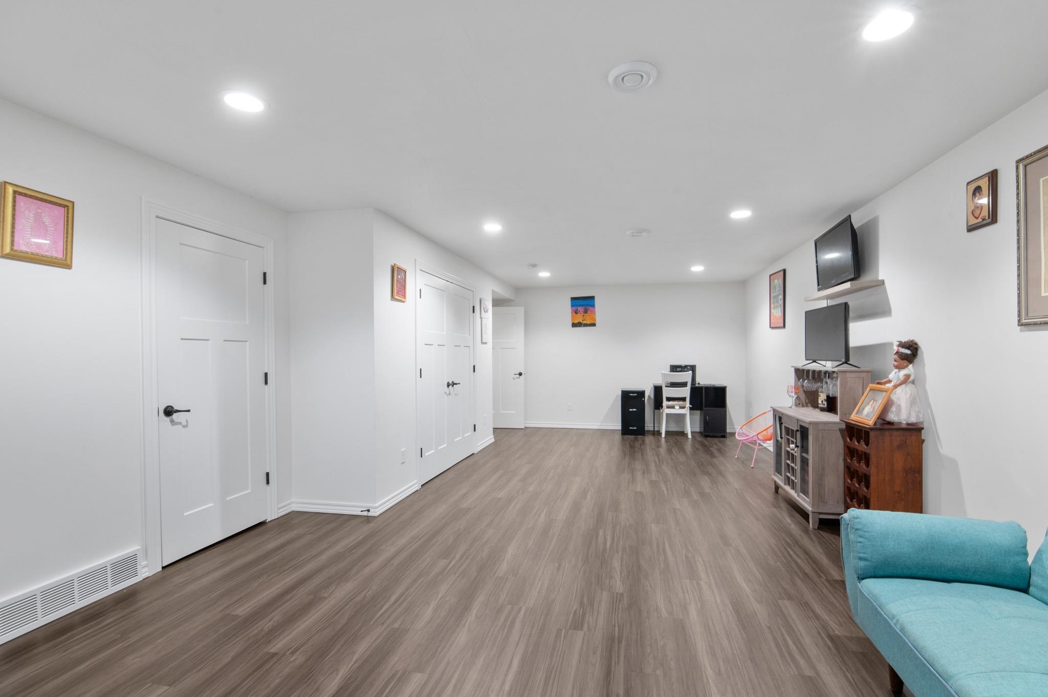 830 Roth Road De Pere, WI 54115 - Photo 28 of 41