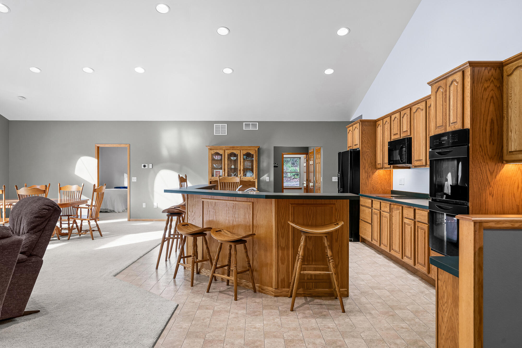 W6166 Valley Place Holmen, WI 54636 - Photo 9 of 41 Kitchen