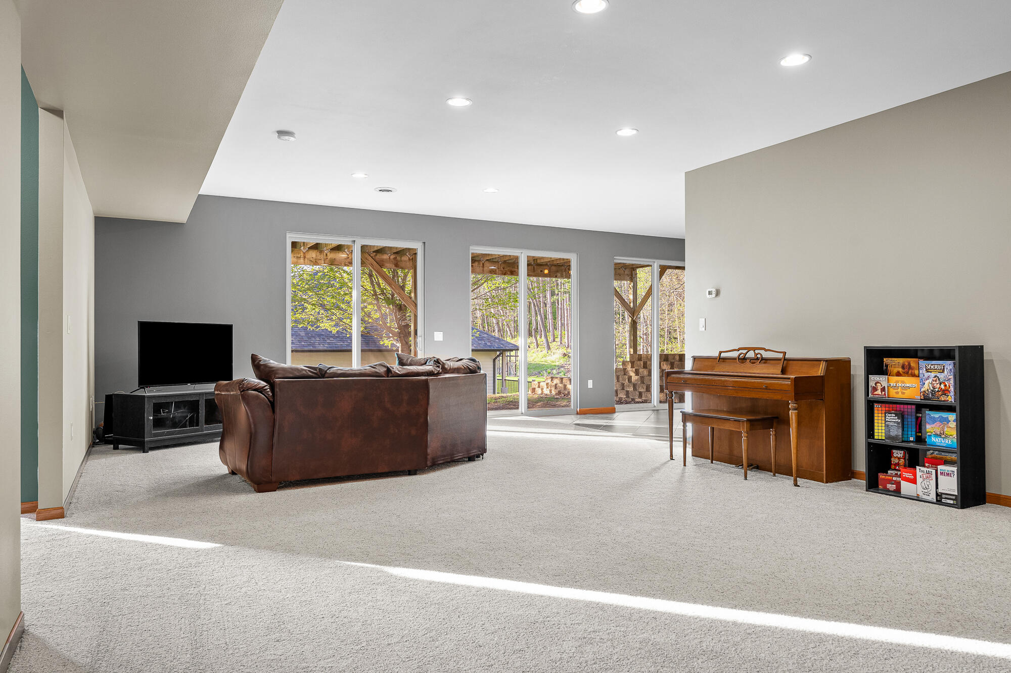 W6166 Valley Place Holmen, WI 54636 - Photo 21 of 41 Family Room - LL