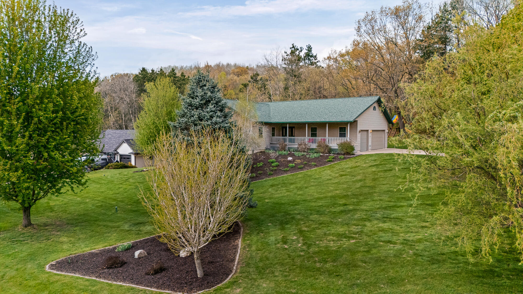 W6166 Valley Place Holmen, WI 54636 - Photo 2 of 41 Front/Side